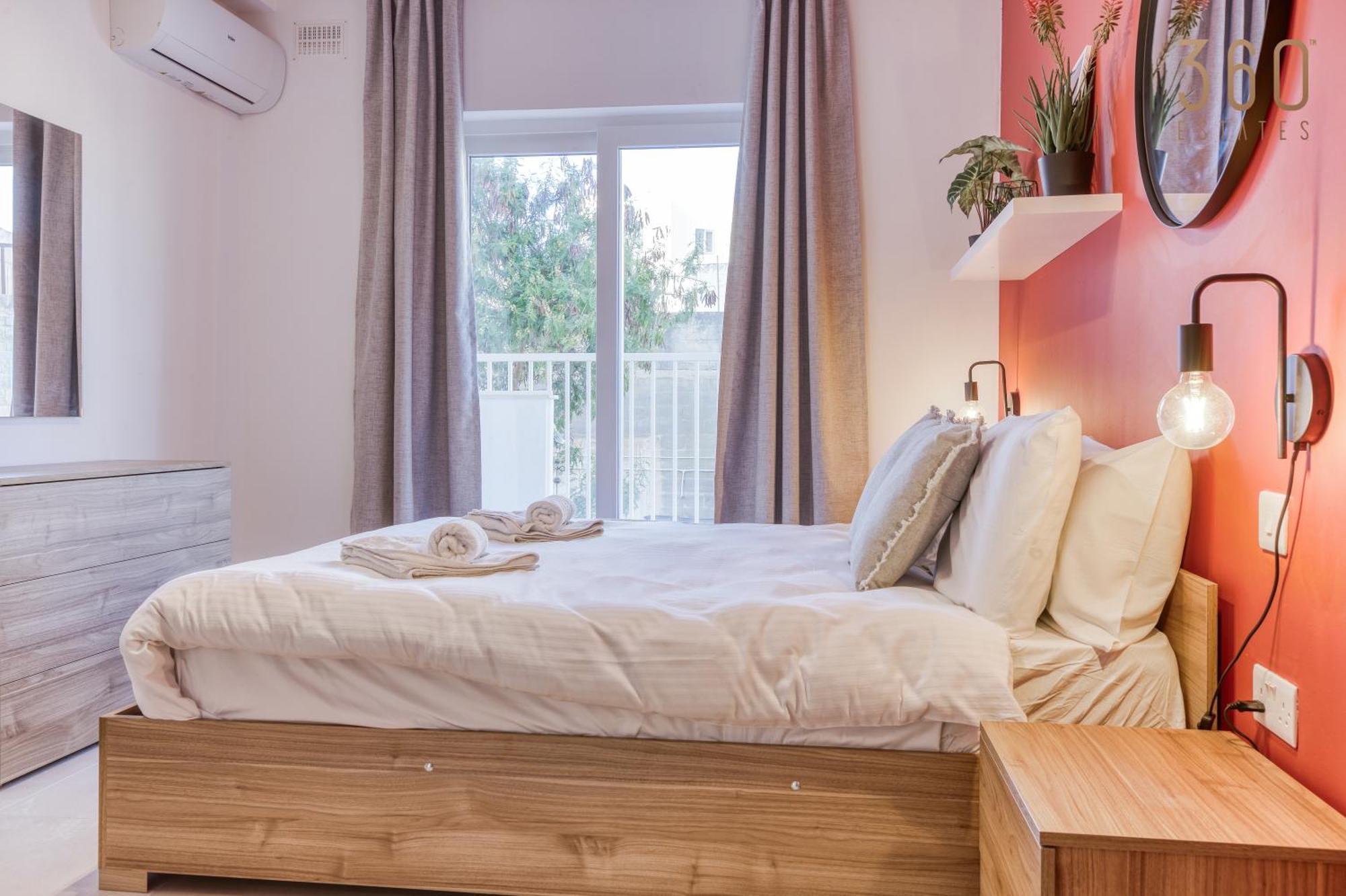 Urban Square Elite By 360 Estates Apartment Pieta